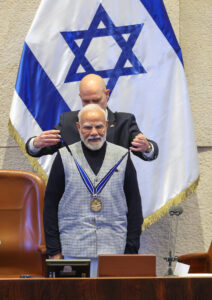 وزیرِ اعظم کو 25 فروری 2026 کو اسرائیل کی پارلیمنٹ Knesset میں ’’اسپیکر آف دی کنیسٹ میڈل‘‘ کے اعلیٰ ترین اعزاز سے نوازا گیا۔